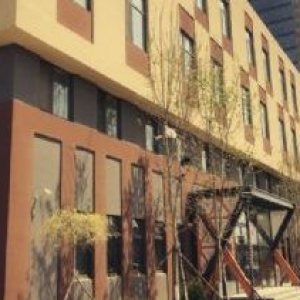 出租现房 朗勤产业园300−3000平厂房 四号