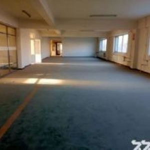苏家屯金宝台附近厂房8000平，有办公有食堂，动力电300千