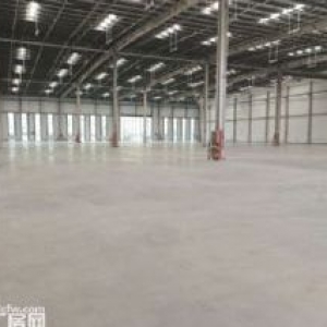 于洪区造化厂房库房70000平出租可分，有办公，有供暖，有站