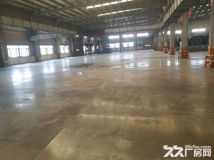沈北虎石台工业厂房15000平彩钢结构，办公楼两层3000平精装修，
