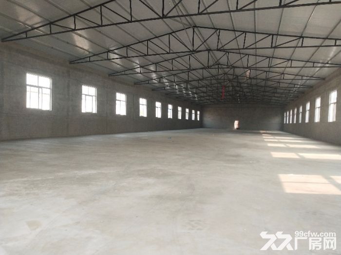 于洪区红旗台石材城附近新厂房1200平加3500平出租，举架10米