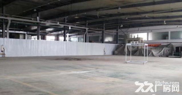 沈北辉山单层轻钢3000平米厂房，举架7.2，动力电630，有办公楼360平米