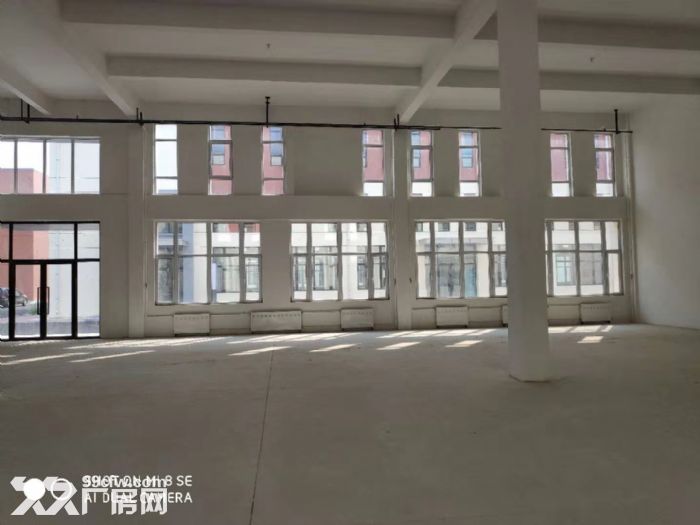 标准地铁厂房800−3000平出租出售，价格好，手续全